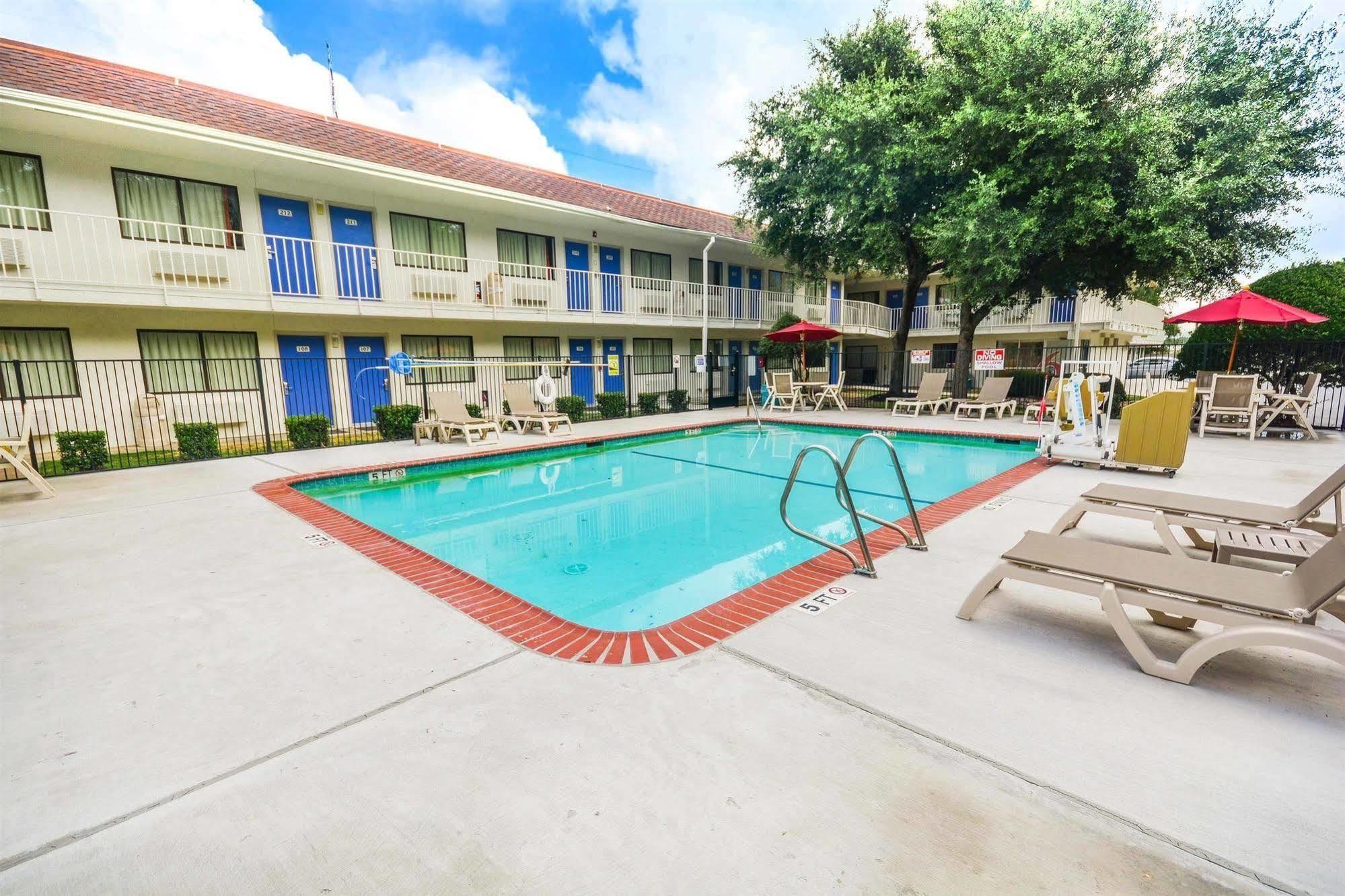 Motel 6-Huntsville, Tx Exterior photo